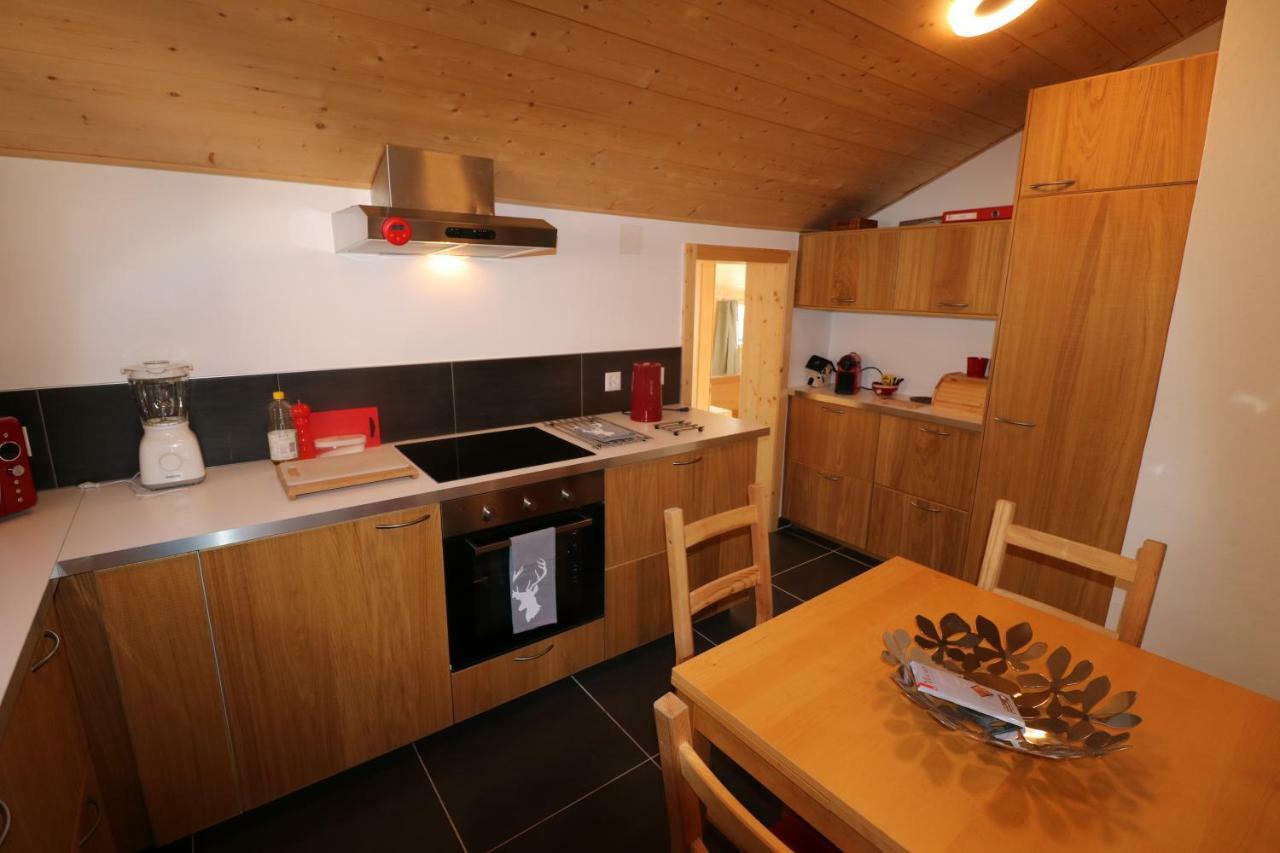 Bex Chalet Rouge Coeur מראה חיצוני תמונה